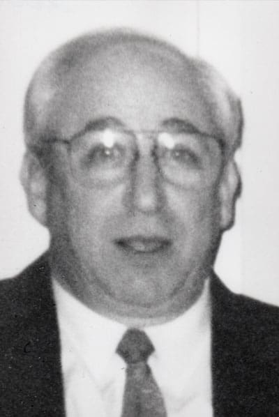 Robert “Bob” Grey