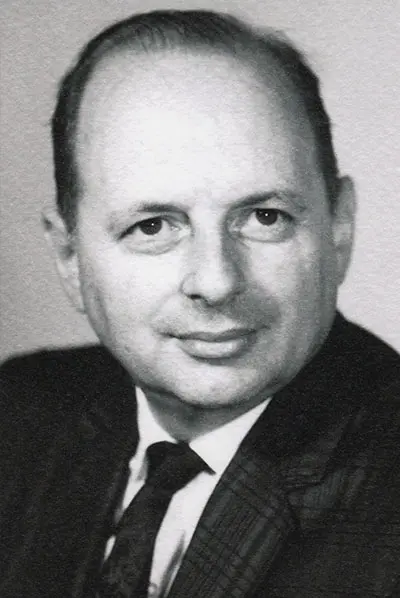 Hall M. Simons